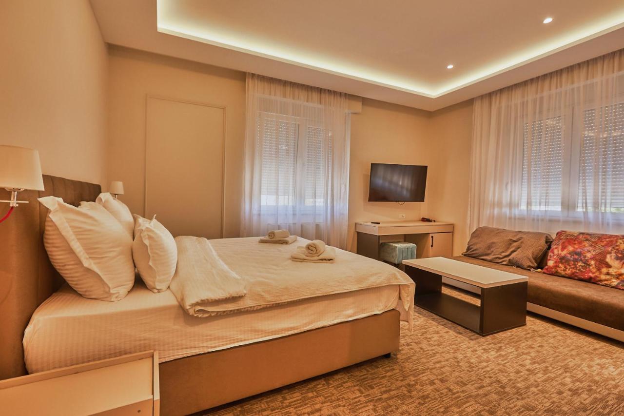 Hotel Cataleya Шабац Екстер'єр фото